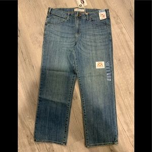 Men's Straight Leg Lee Jeans, Modern Series, Size 38x29. Lighter wash. NWT